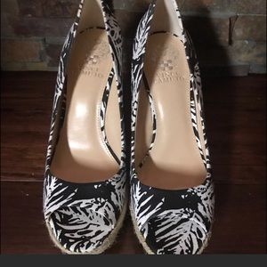 Vince Camuto Black & White Espadrille Wedges